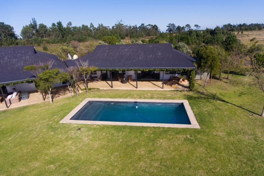 8 Bedroom Property for Sale in Airport Western Cape